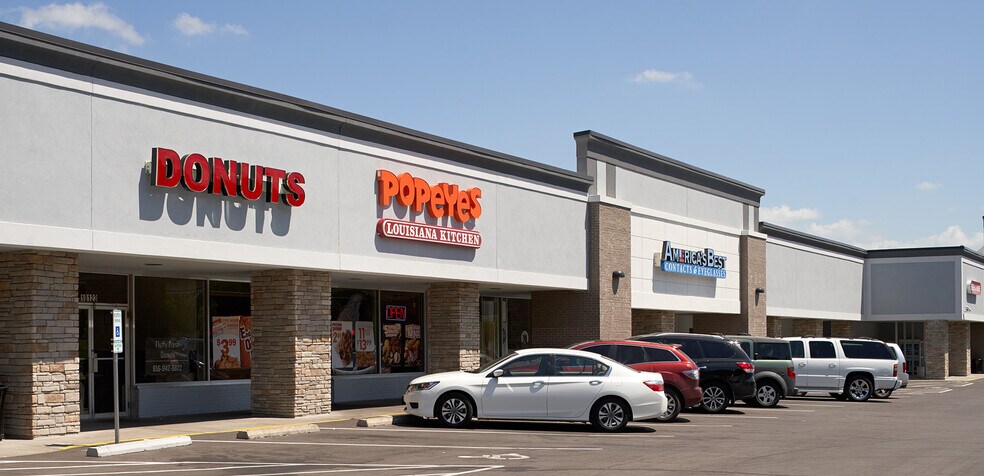 10111-10217 State Line Rd, Kansas City, MO à louer - Photo de l’immeuble – Image 3 sur 9