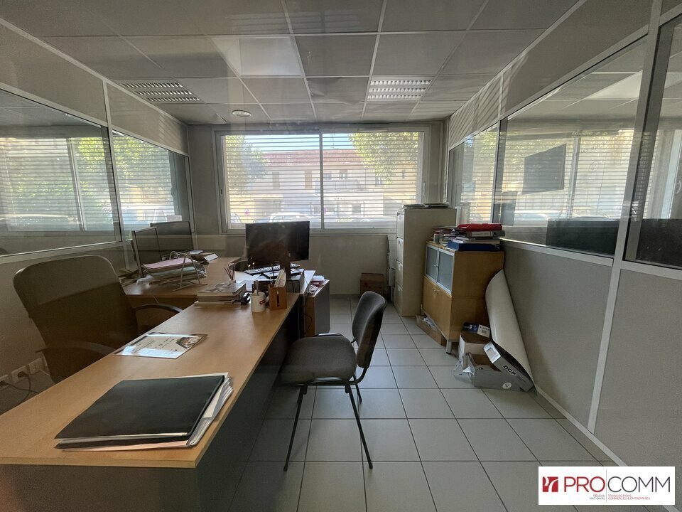 Bureau dans Avignon à louer Photo intérieure– Image 1 sur 8