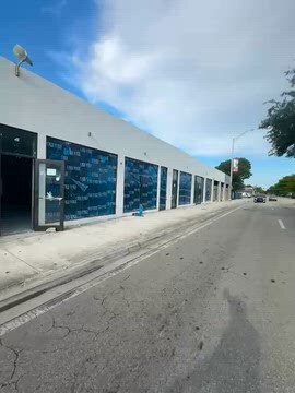 1260 NW 62nd St, Miami, FL à louer - Vidéo sur l’annonce professionnelle – Image 3 sur 4