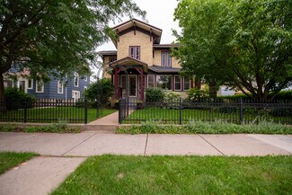 Plus de détails pour 143 Church Ave, Oshkosh, WI - Hôtellerie à vendre