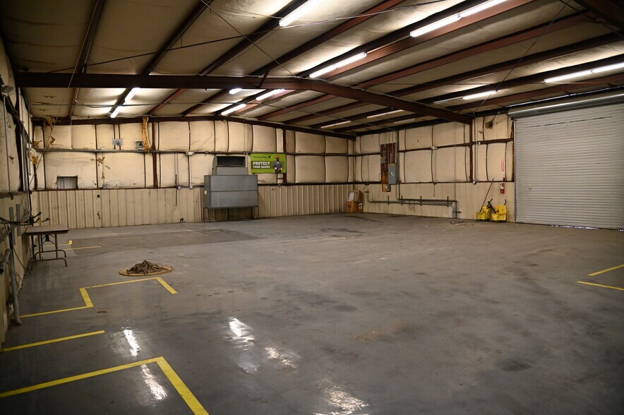 14826 Ormel St, Houston, TX à vendre - Photo intérieure – Image 2 sur 5