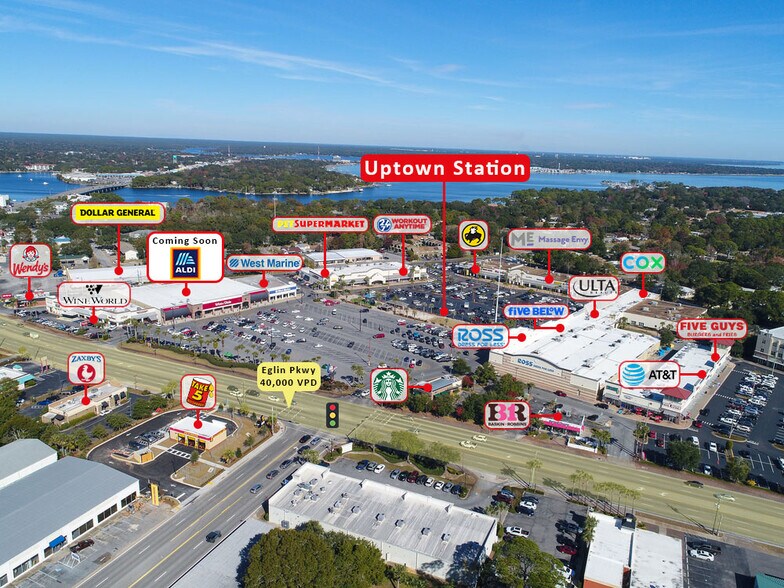 99 Eglin Pky NE, Fort Walton Beach, FL à louer - Photo de l’immeuble – Image 3 sur 19
