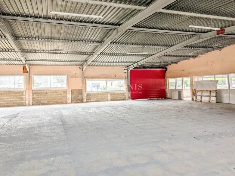 Local d'activités dans Pleudihen-sur-Rance à vendre - Photo de l’immeuble – Image 3 sur 9
