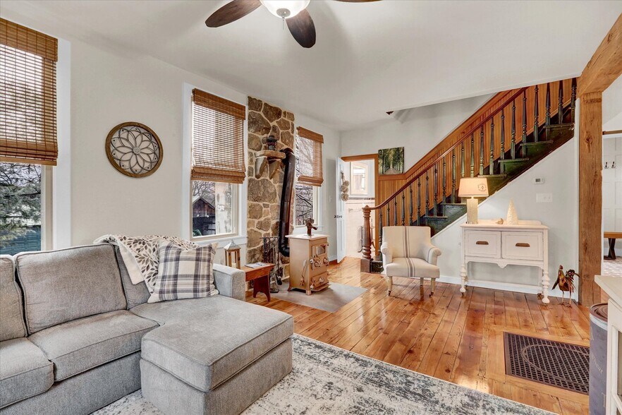 1800 Lower Bailey Rd, Newport, PA à vendre - Photo de l’immeuble – Image 3 sur 92