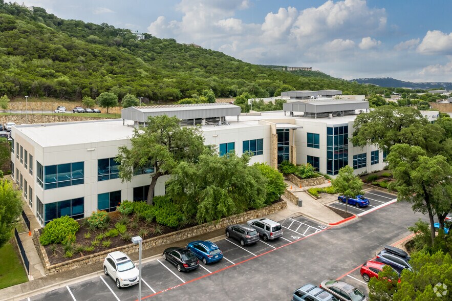 7300 Ranch Road 2222, Austin, TX à louer - Photo de l’immeuble – Image 2 sur 10