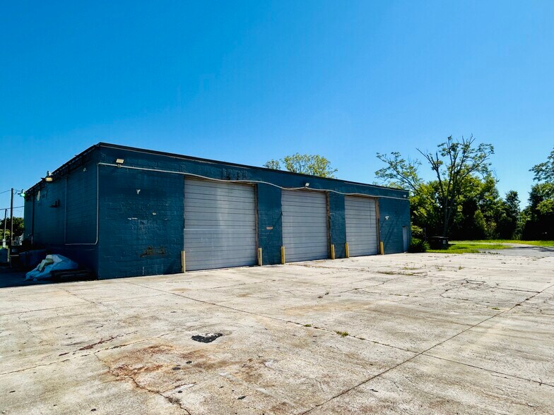 451573 SR 200, Callahan, FL à louer - Photo de l’immeuble – Image 3 sur 24