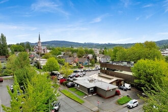 414 Girard St, Bellingham, WA à louer Photo de l’immeuble– Image 2 sur 9