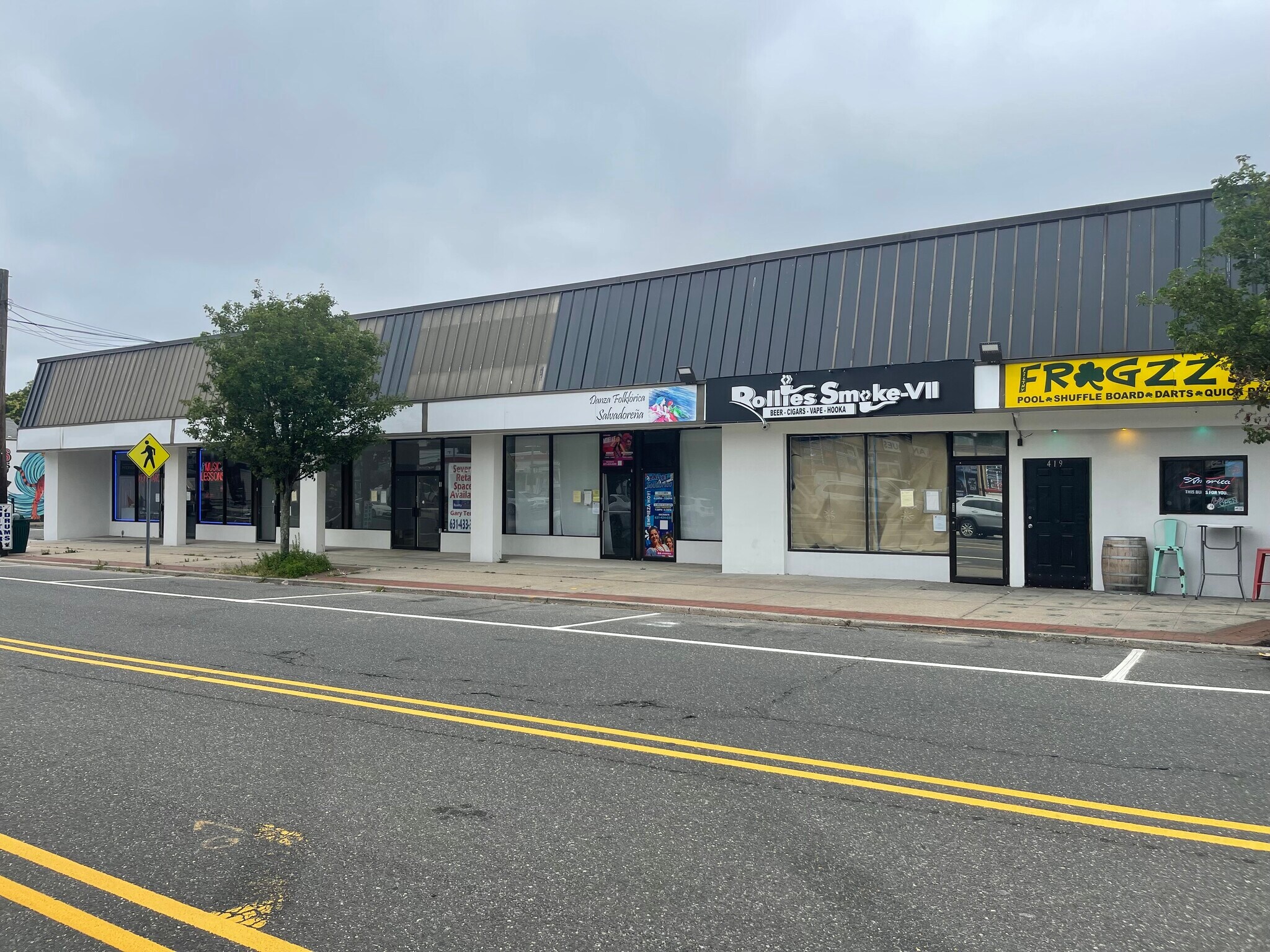 419-437 Hawkins Ave, Ronkonkoma, NY à vendre Photo principale– Image 1 sur 10