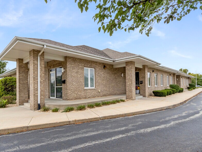 1002 129th Infantry Dr, Joliet, IL à vendre - Photo principale – Image 1 sur 9