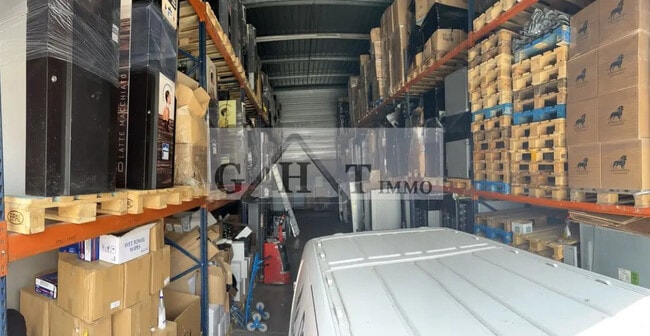 Plus de détails pour Bureau, Industriel/Logistique à louer