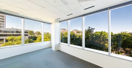 8010 Towers Crescent Dr, Vienna, VA à louer Photo intérieure– Image 1 sur 4