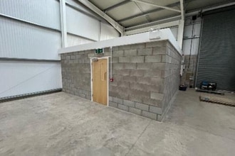 Abbey View Rd, Pinvin à louer Photo intérieure– Image 2 sur 3