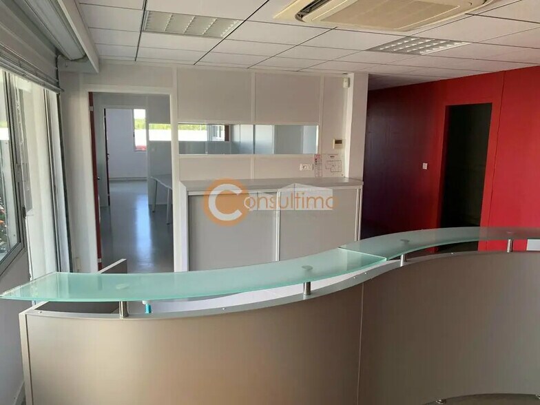 Bureau dans Latresne à louer - Photo de l’immeuble – Image 3 sur 10