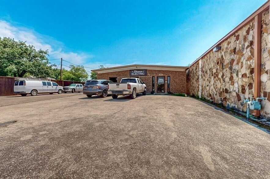 424 S Bryan Belt Line Rd, Mesquite, TX à vendre - Photo de l’immeuble – Image 2 sur 28