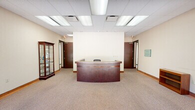 730 E Kaliste Saloom Rd, Lafayette, LA à louer Numérisation 3D Matterport– Image 1 sur 17