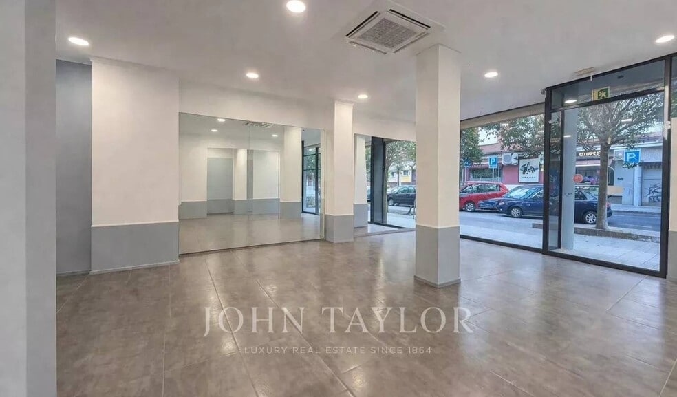 Immeuble residentiel dans Madrid, Madrid à vendre - Photo intérieure – Image 3 sur 3