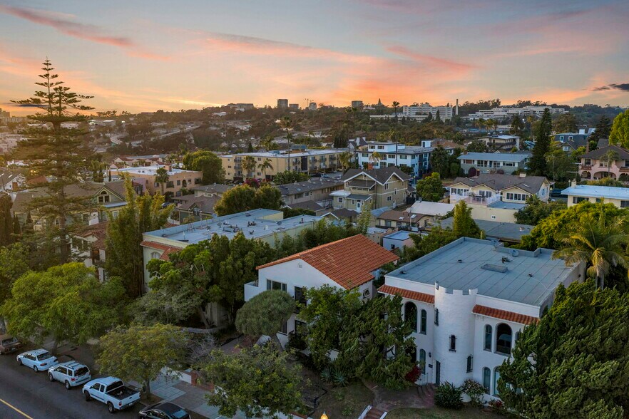 2434-2438 Broadway, San Diego, CA à vendre - Photo de l’immeuble – Image 1 sur 45
