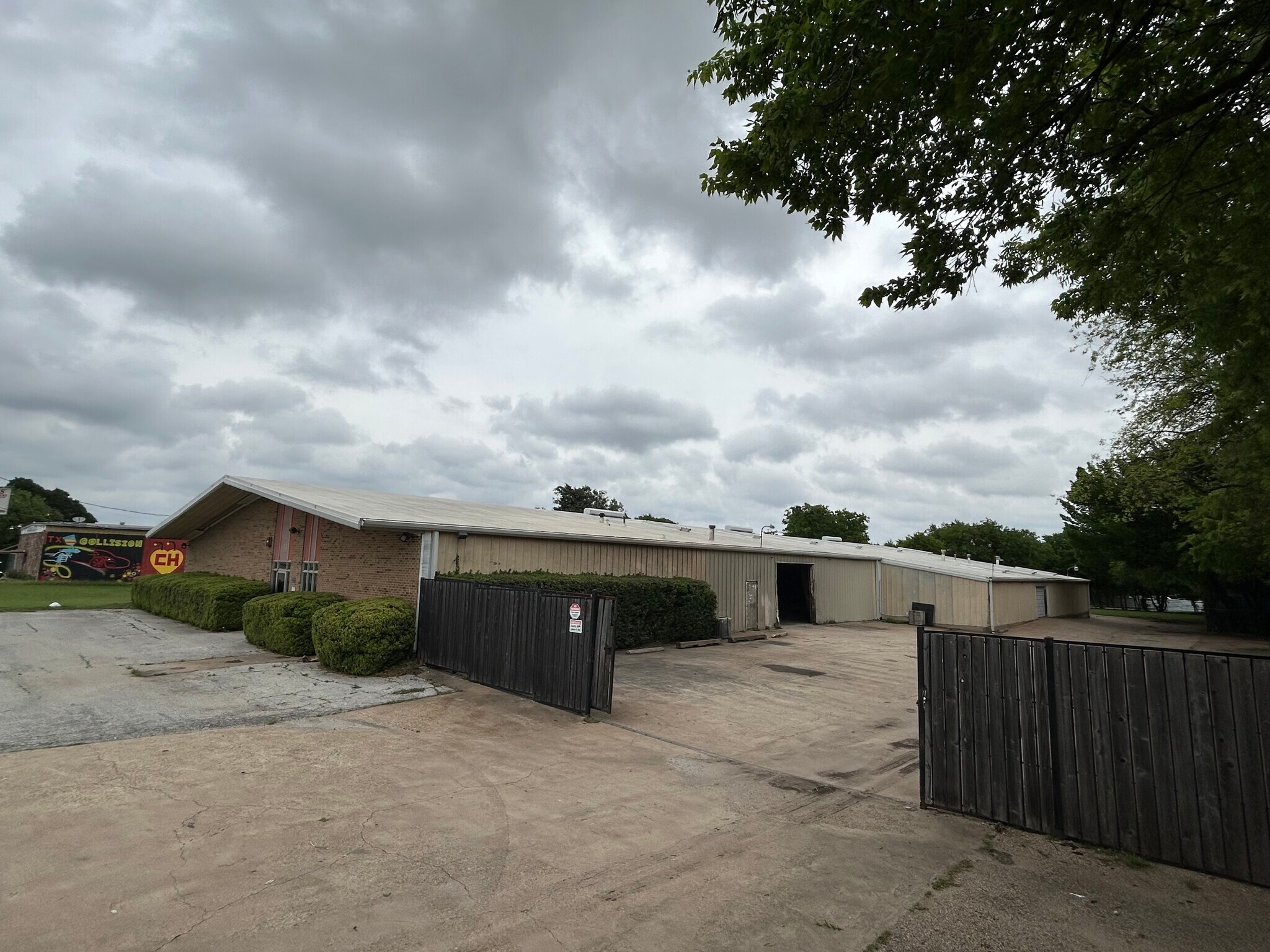 3228 Beckley Rd, Lancaster, TX à vendre Photo de l’immeuble– Image 1 sur 14