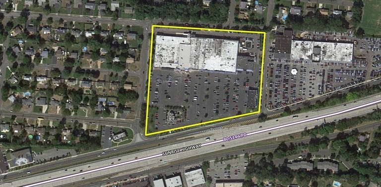 135-187 Sunrise Hwy, West Islip, NY à louer - Aérien – Image 3 sur 9