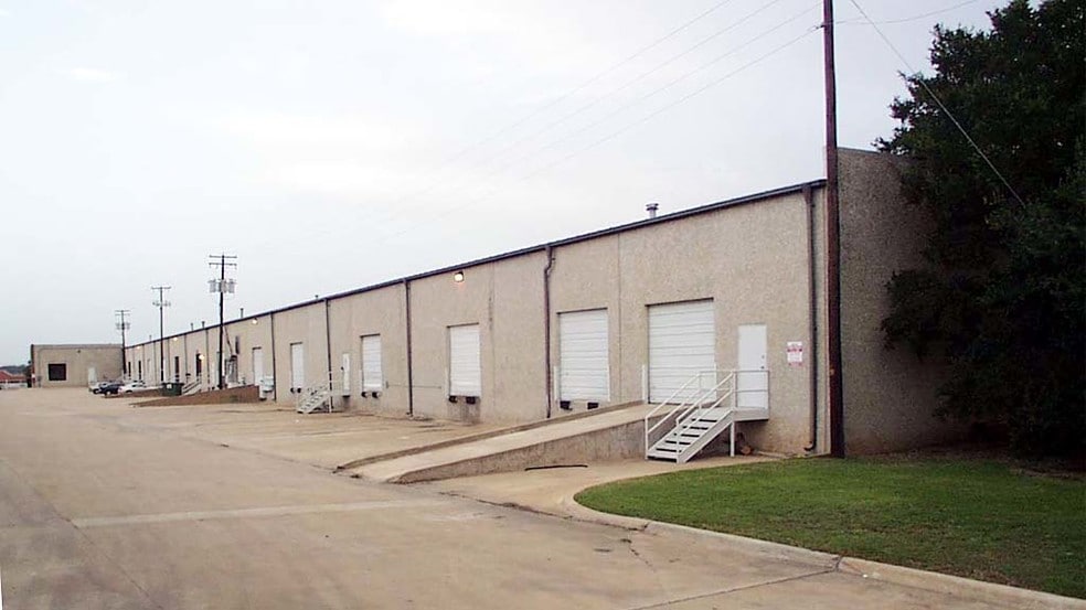 2010-2044 N State Highway 360, Grand Prairie, TX à louer - Autre – Image 3 sur 10