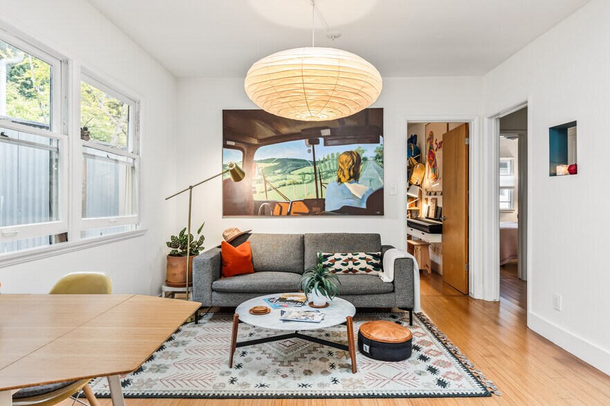 608 Woodlawn Ave, Venice, CA à vendre - Photo intérieure – Image 2 sur 24