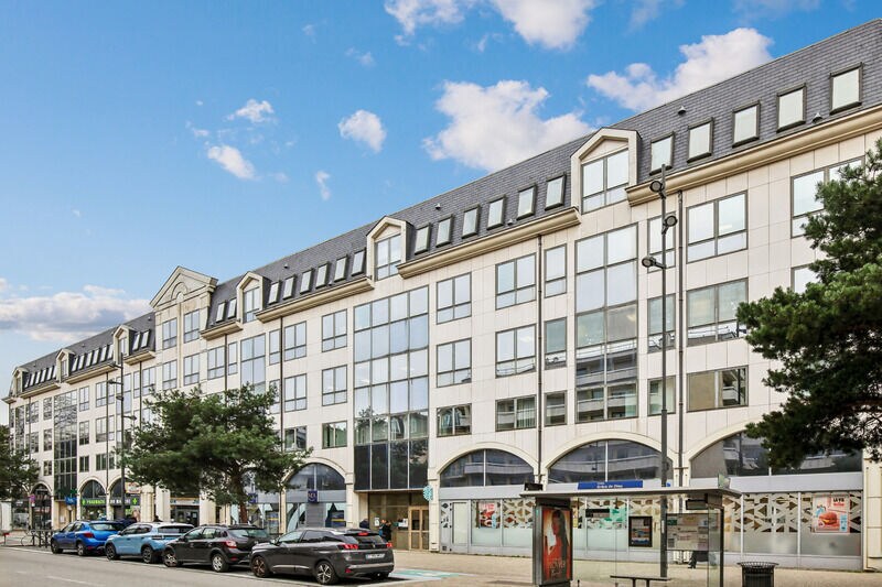 Avenue Du Général Leclerc, Viroflay à vendre Photo de l’immeuble– Image 1 sur 15