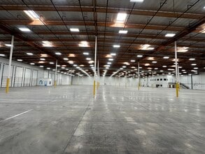 1241 Old Temescal Rd, Corona, CA à louer Photo intérieure– Image 1 sur 7