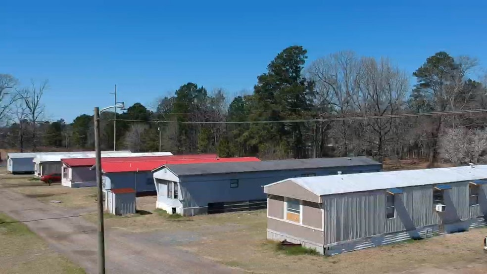 620 George Thomas Rd, Texarkana, TX à vendre - Photo de l’immeuble – Image 2 sur 23