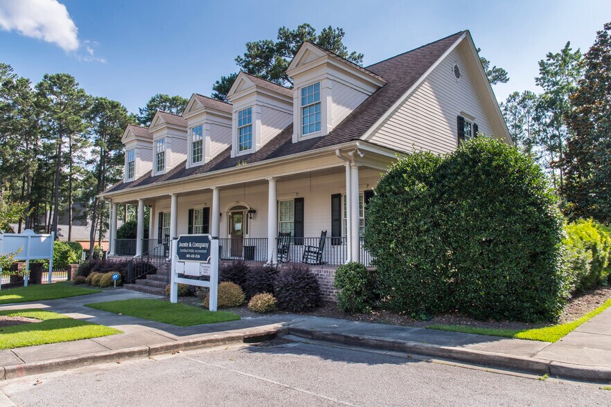 1712 Woodcreek Farms Rd, Elgin, SC à vendre - Photo de l’immeuble – Image 3 sur 20