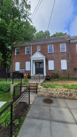 Plus de détails pour 100 Emerson St NW, Washington, DC - Logement à vendre