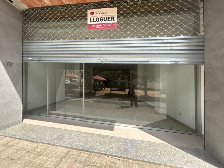 Local commercial dans Sant Feliu de Codines, Barcelona à louer - Photo de l’immeuble – Image 2 sur 2
