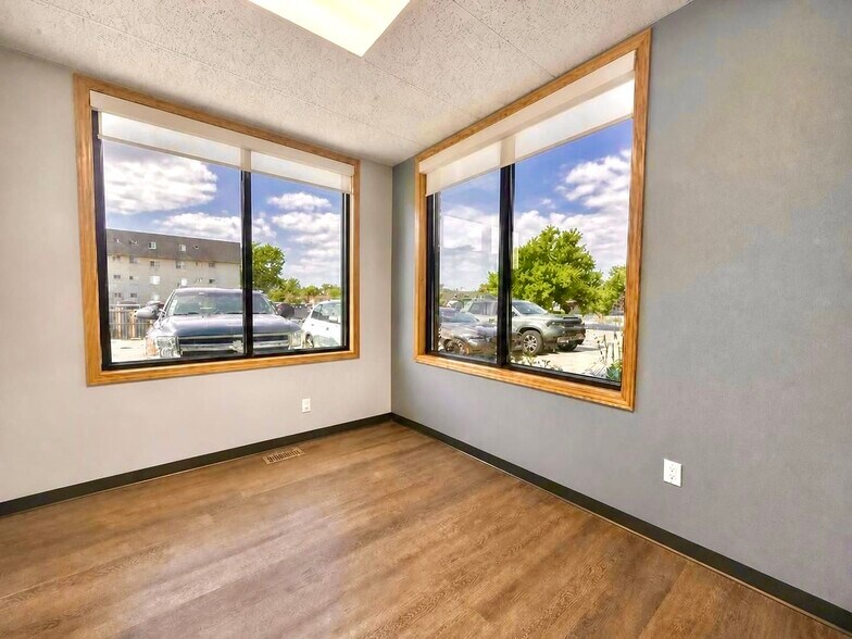 36 S 18th Ave, Brighton, CO à louer - Photo de l’immeuble – Image 3 sur 7
