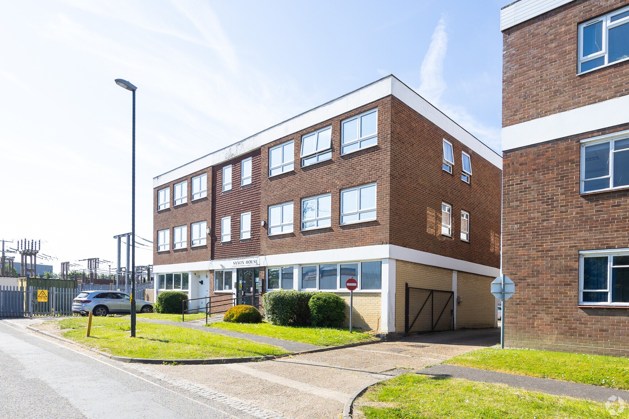 Stephenson Way, Crawley à vendre Photo principale– Image 1 sur 8