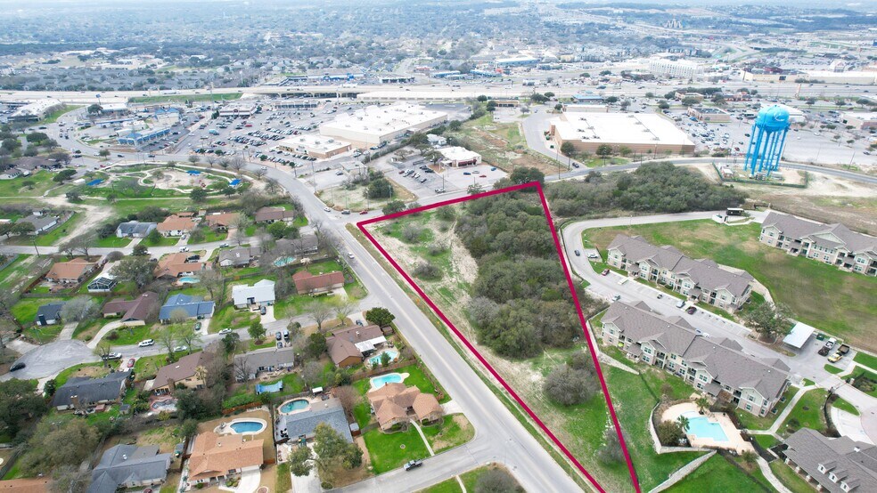 Athenian Dr, Universal City, TX à vendre - Photo de l’immeuble – Image 2 sur 10