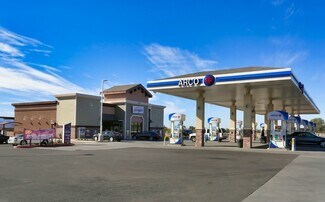 Plus de détails pour 8254 Mission Blvd, Jurupa Valley, CA - Local commercial à louer