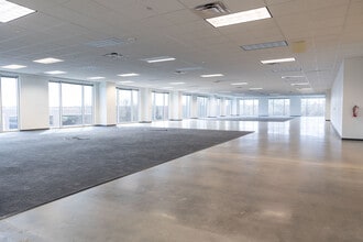 2400 N Dallas Pky, Plano, TX à louer Photo intérieure– Image 1 sur 3