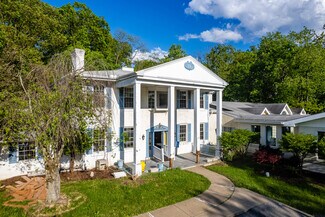 Plus de détails pour 5347 Brightwood Rd, Bethel Park, PA - Santé à vendre