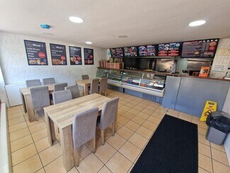 Plus de détails pour 111 Uppingham Rd, Leicester - Local commercial à vendre