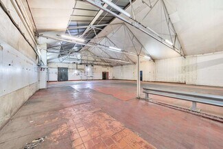 Plus de détails pour Cobbold Rd, Londres - Industriel/Logistique à vendre