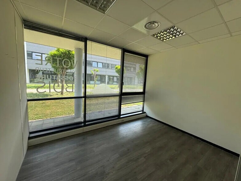 1 Rue Claude Chappe, Metz à louer - Photo de l’immeuble – Image 3 sur 5