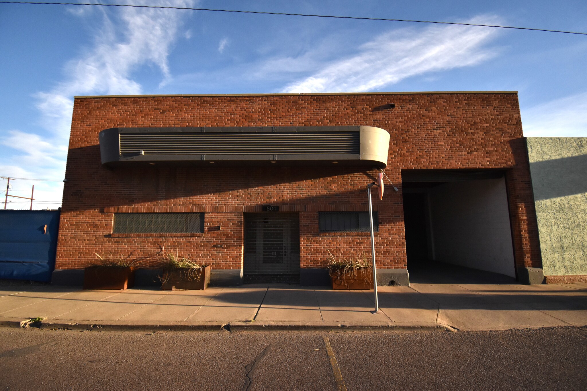1804 Texas Ave, El Paso, TX à louer Photo de l’immeuble– Image 1 sur 12