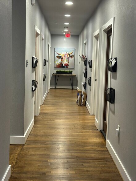 3125 Hemphill St, Fort Worth, TX à vendre - Photo de l’immeuble – Image 2 sur 8