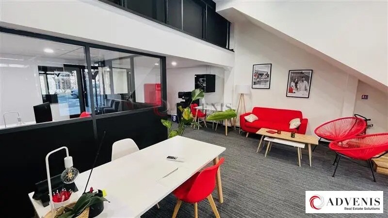 Bureau dans Bordeaux à louer - Photo de l’immeuble – Image 3 sur 11
