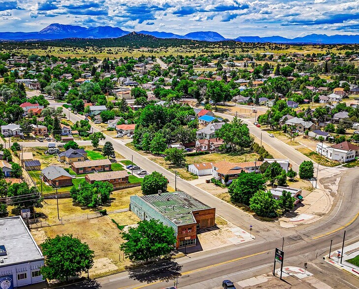 201-211 Main St, Walsenburg, CO à vendre - Photo de l’immeuble – Image 3 sur 9