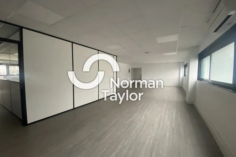 Bureau dans Montpellier à louer Photo de l’immeuble– Image 1 sur 13