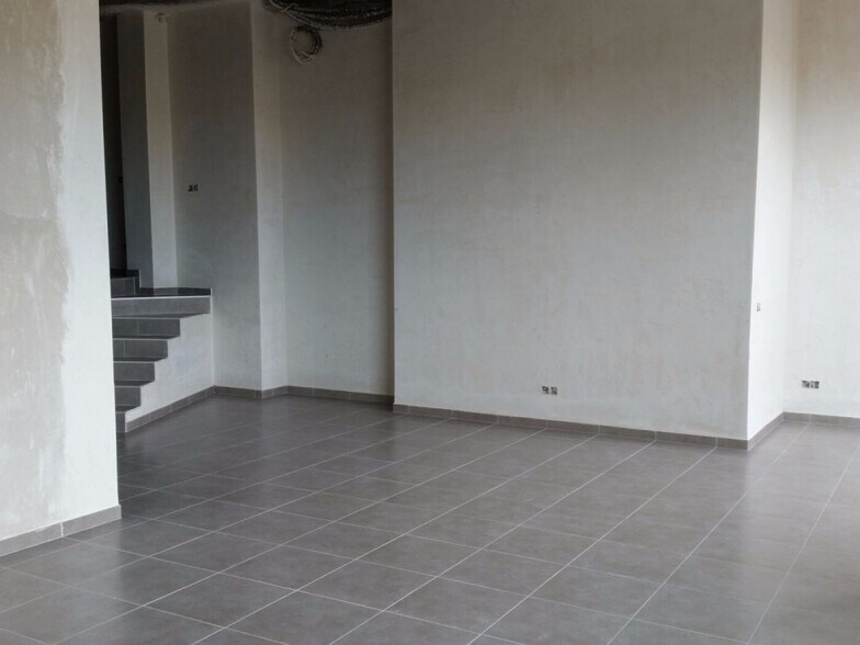 Local commercial dans Ontinyent à vendre - Photo de l’immeuble – Image 2 sur 4