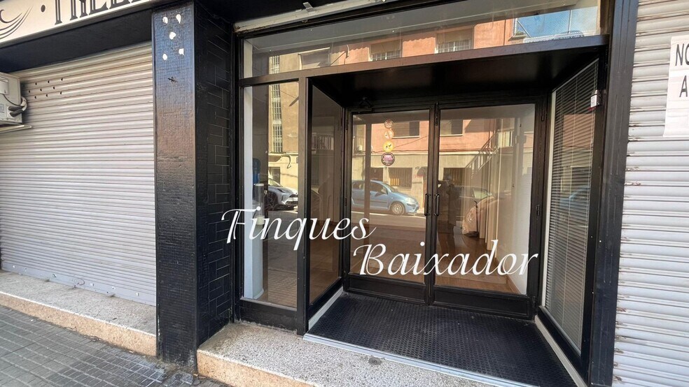Local commercial dans Gavà, Barcelona à louer - Photo principale – Image 1 sur 2