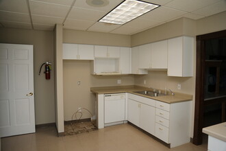7000 Hampton Ctr, Morgantown, WV à louer Photo intérieure– Image 2 sur 4