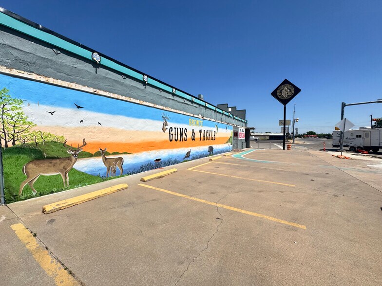 103 Main st, Bronte, TX à vendre - Photo de l’immeuble – Image 3 sur 21