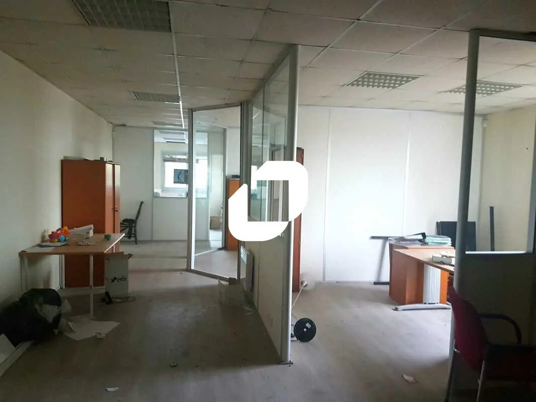 Bureau dans Argenteuil à louer Photo de l’immeuble– Image 1 sur 6
